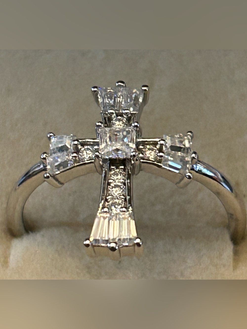 1.50CTW Moissanite Round & Baguette 925 Sterling Silver Cross Ring 💍 Size 9